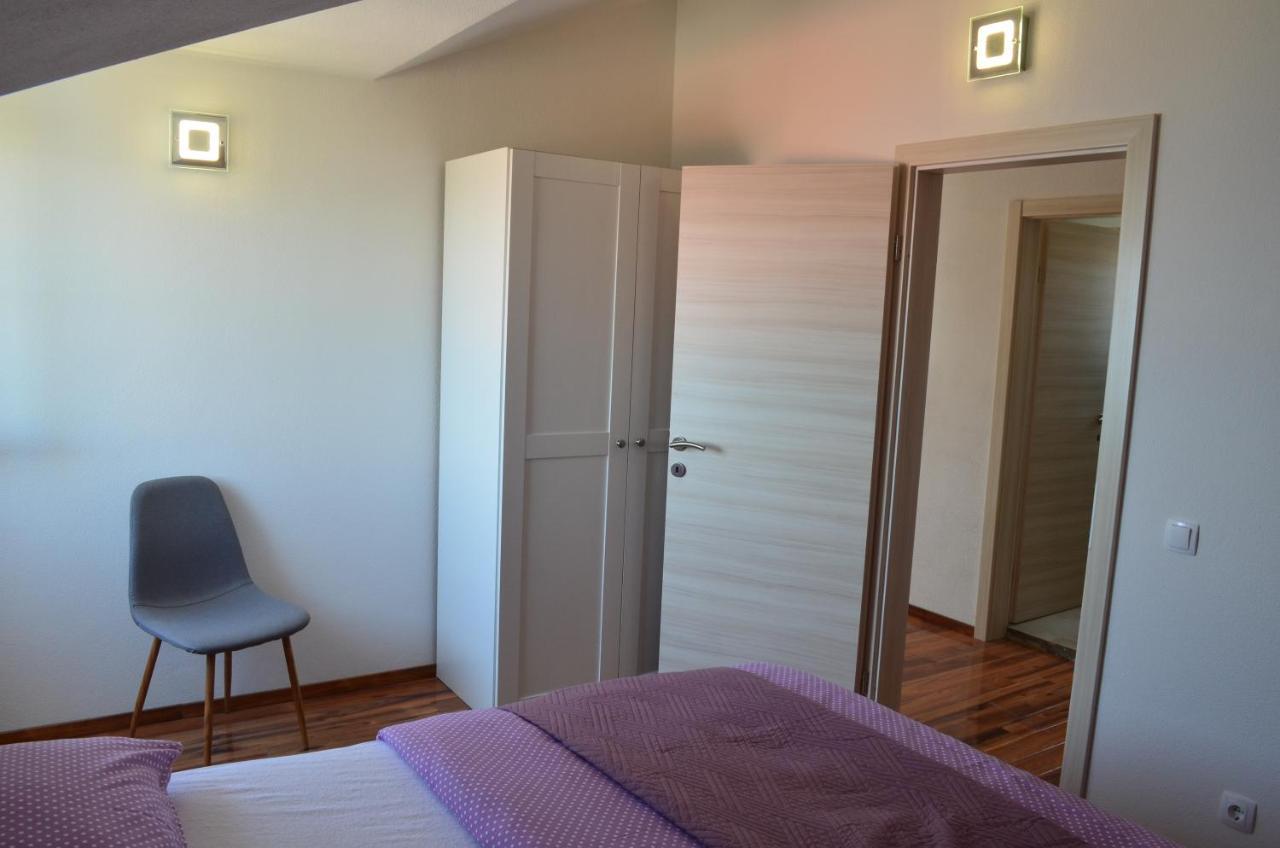 Apartmani Rita Slatine Exteriér fotografie