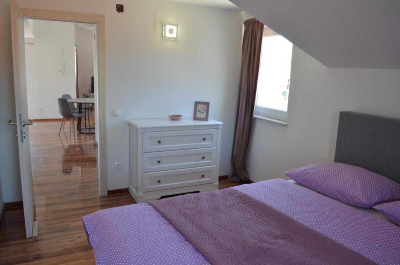 Apartmani Rita Slatine Exteriér fotografie